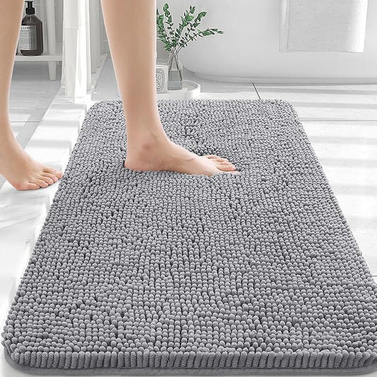 Extra weiche, saugfähige Chenille-Badezimmerteppiche.